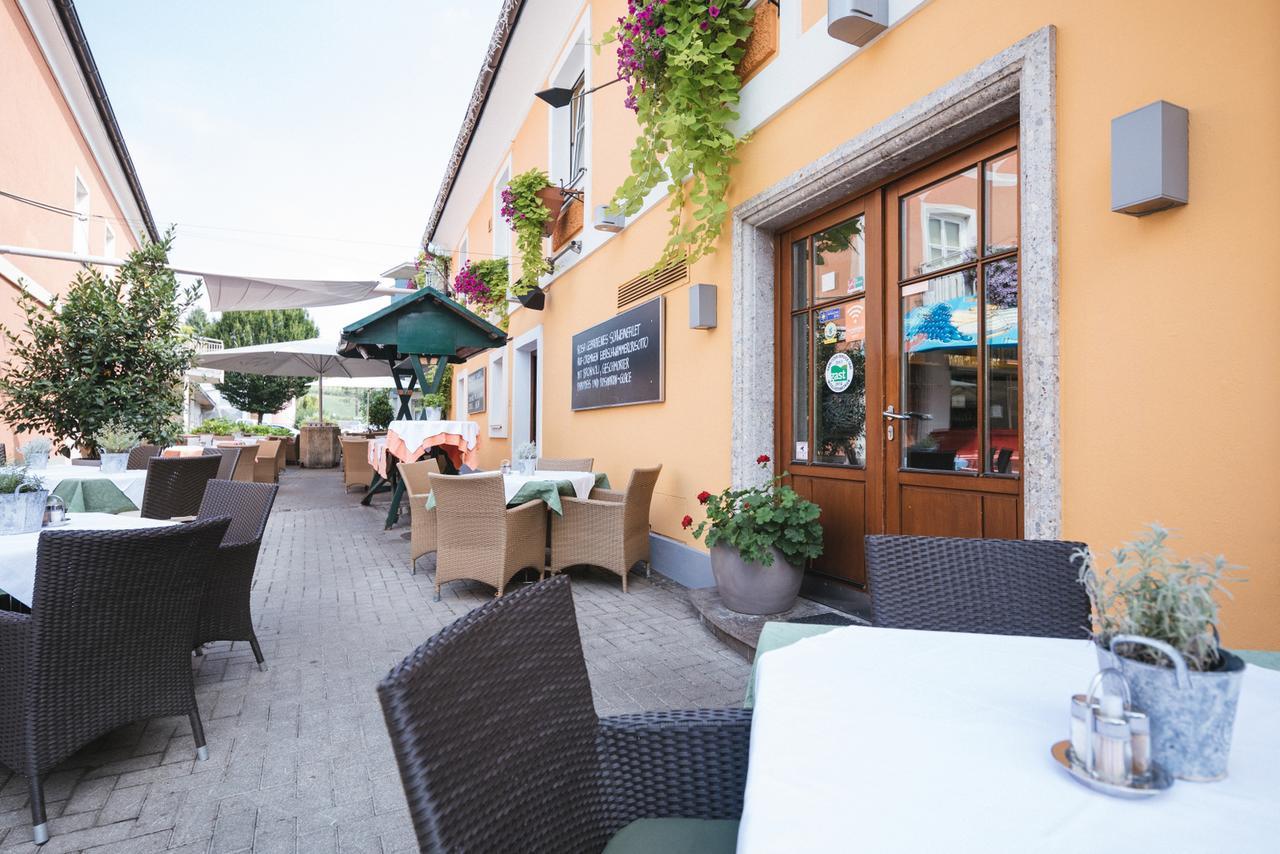 Hotel am Marktplatz - Landgasthof Wratschko Gamlitz Buitenkant foto
